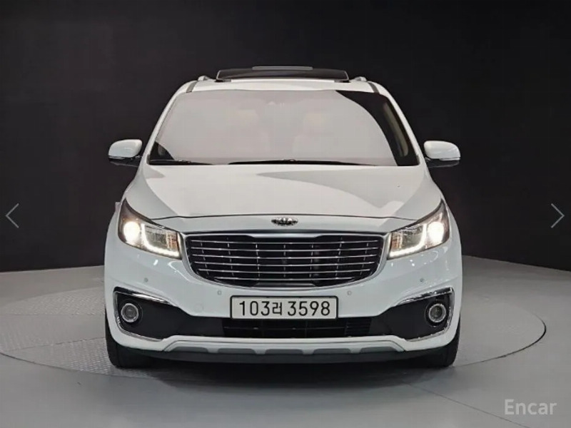 car KIA Carnival id65782 photo #2