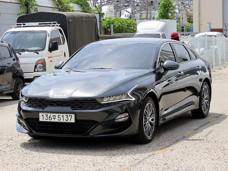 car KIA K5 id65880 photo #2