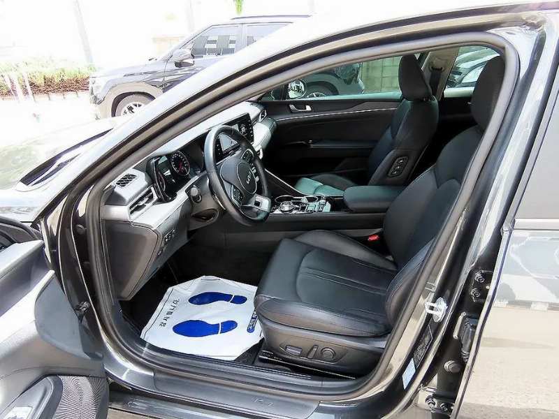 car KIA K5 id65880 photo #5