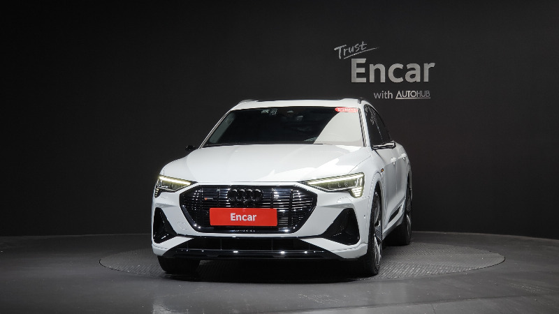 car Audi e-tron id65891 photo #3