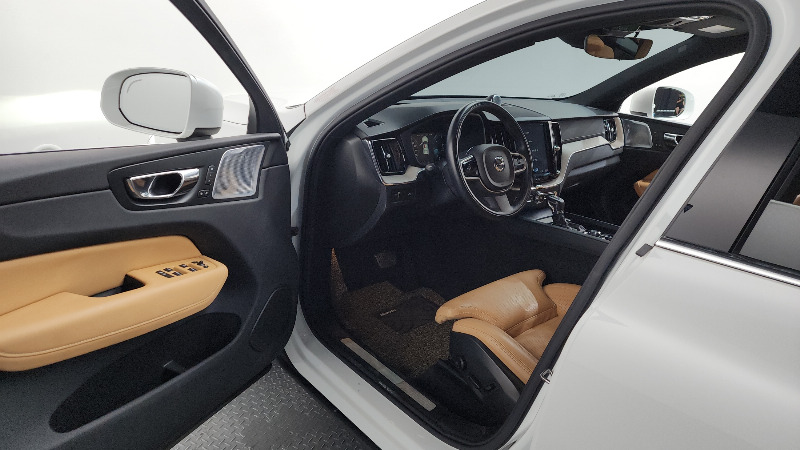 car Volvo XC60 id65903 photo #10