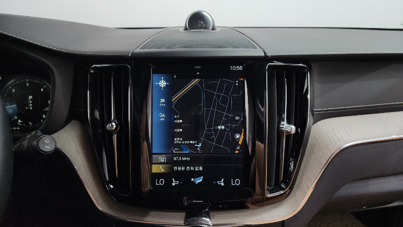 car Volvo XC60 id65903 photo #12