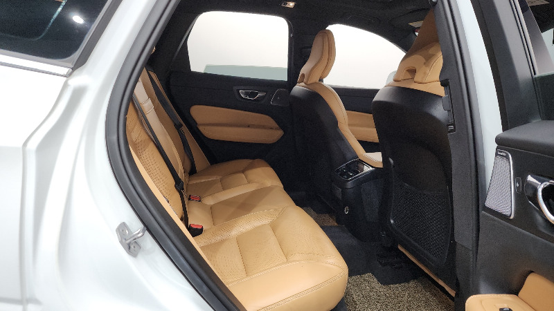 car Volvo XC60 id65903 photo #18