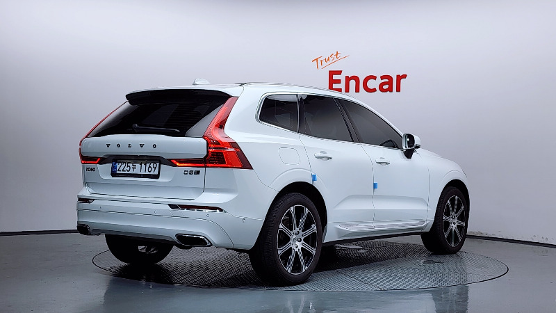 car Volvo XC60 id65903 photo #2