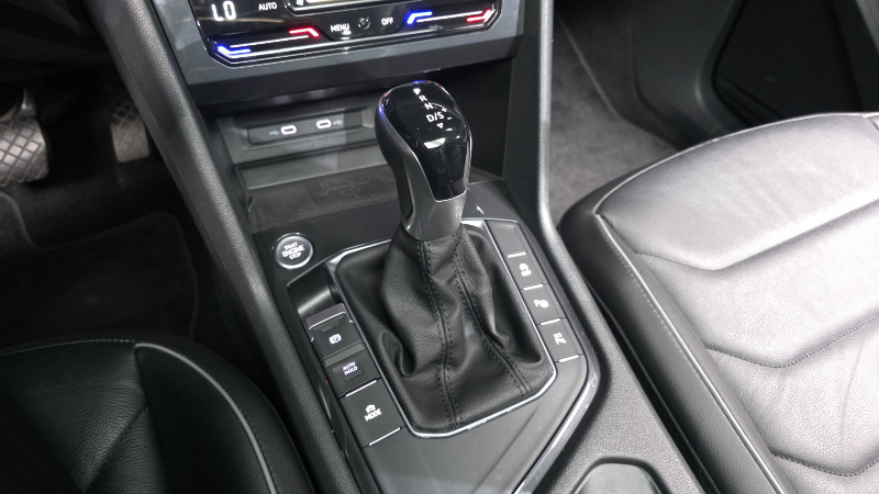 car Volkswagen Tiguan id65908 photo #9