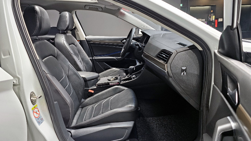 car Volkswagen Jetta id65910 photo #11