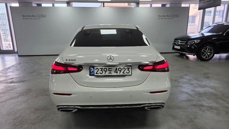car Mercedes Benz E Class id65931 photo #4