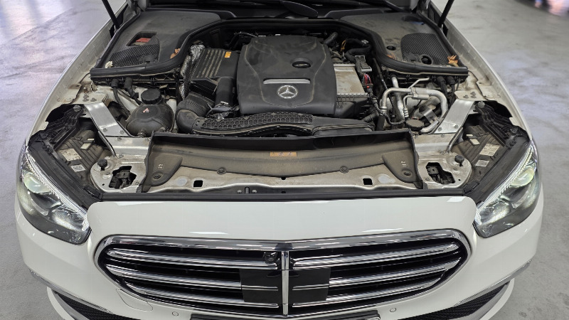 car Mercedes Benz E Class id65931 photo #6