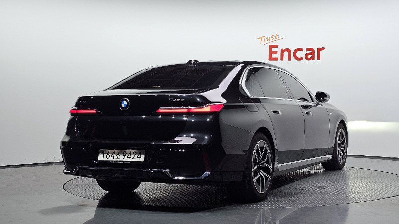 car BMW 7 Series id65941 photo #2