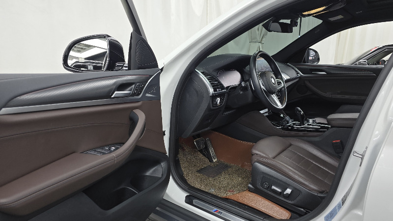 car BMW X4 id65959 photo #10