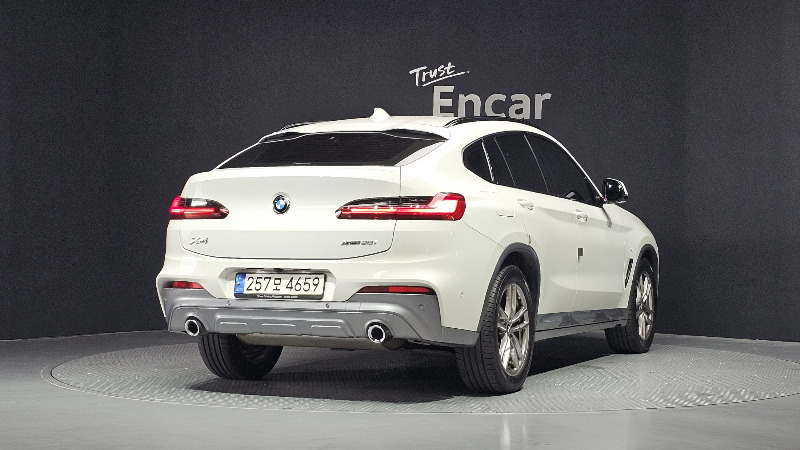 car BMW X4 id65959 photo #2