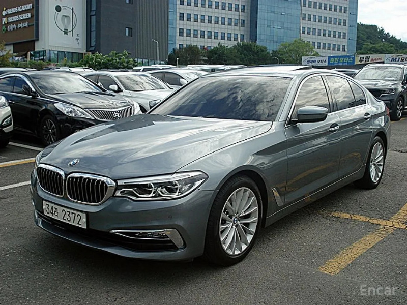 car BMW 5 Series id65964 main photo