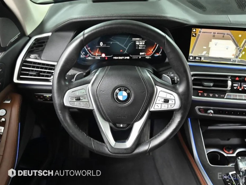 car BMW X7 id65975 photo #13