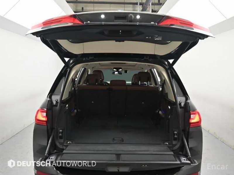 car BMW X7 id65975 photo #19