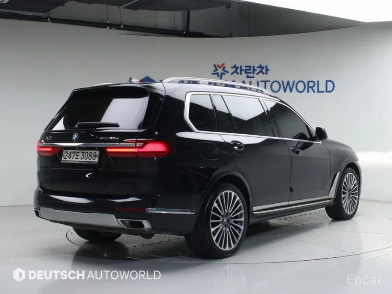 car BMW X7 id65975 photo #2