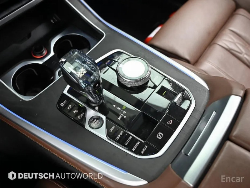 car BMW X7 id65975 photo #9