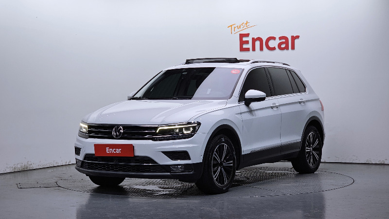 car Volkswagen Tiguan id65996 main photo