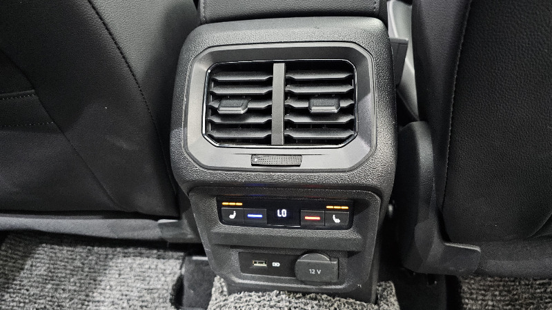 car Volkswagen Tiguan id65996 photo #18