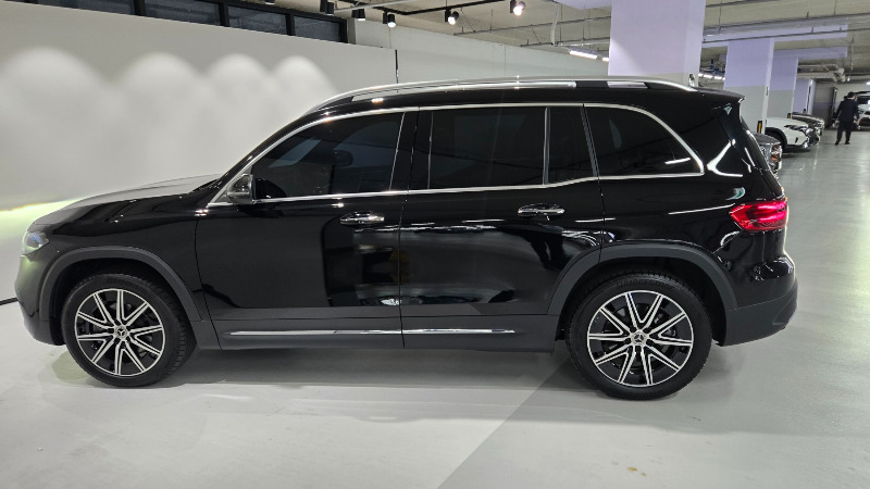 car Mercedes Benz EQB id66061 photo #8