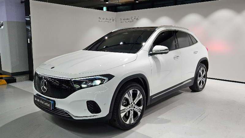 car Mercedes Benz EQA id66073 main photo