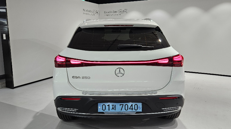 car Mercedes Benz EQA id66073 photo #7