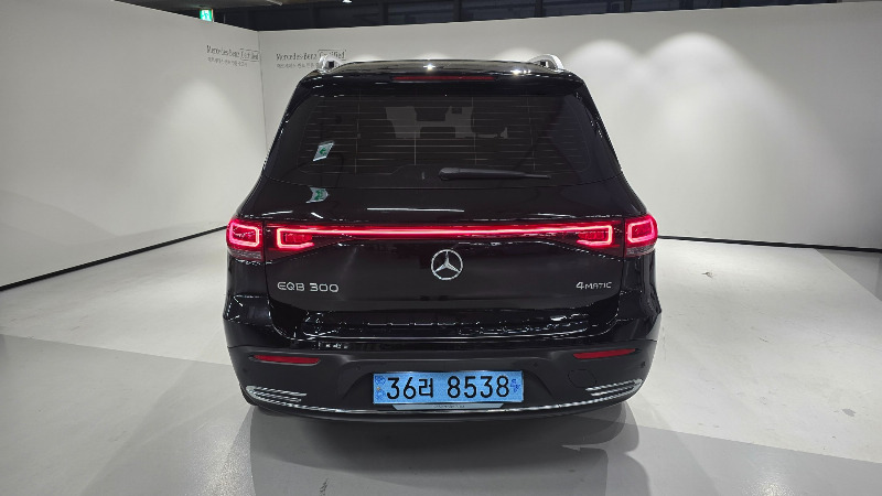 car Mercedes Benz EQB id66075 photo #7