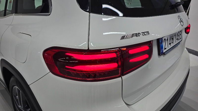 car Mercedes Benz GLB id66084 photo #3