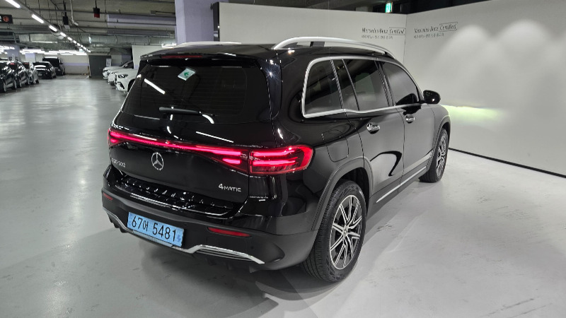 car Mercedes Benz EQB id66093 photo #4