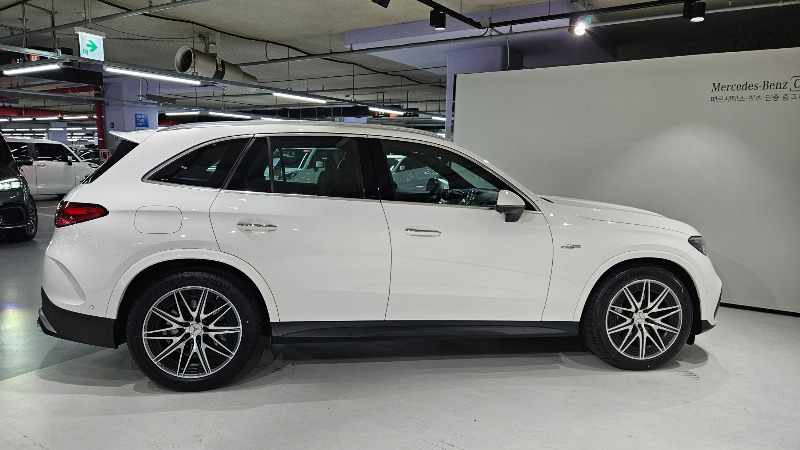 car Mercedes Benz GLC id66096 photo #9