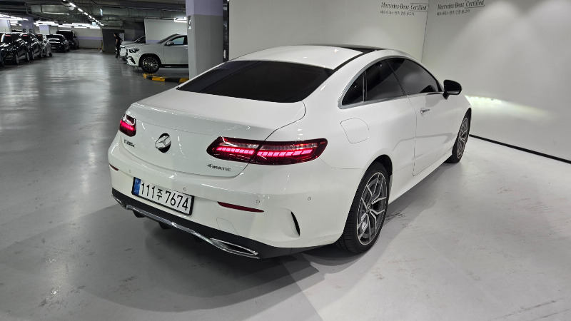 car Mercedes Benz E Class id66097 photo #4