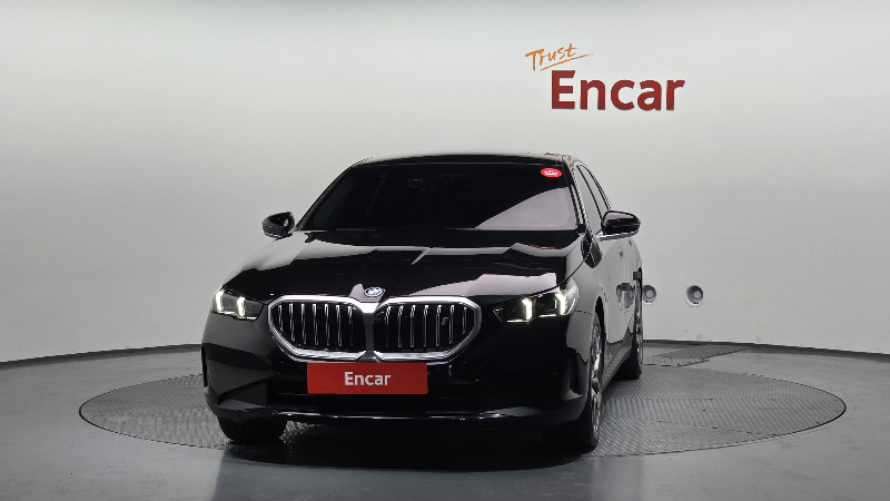 car BMW i5 id66110 photo #3