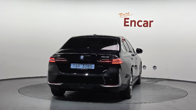 car BMW i5 id66110 photo #4