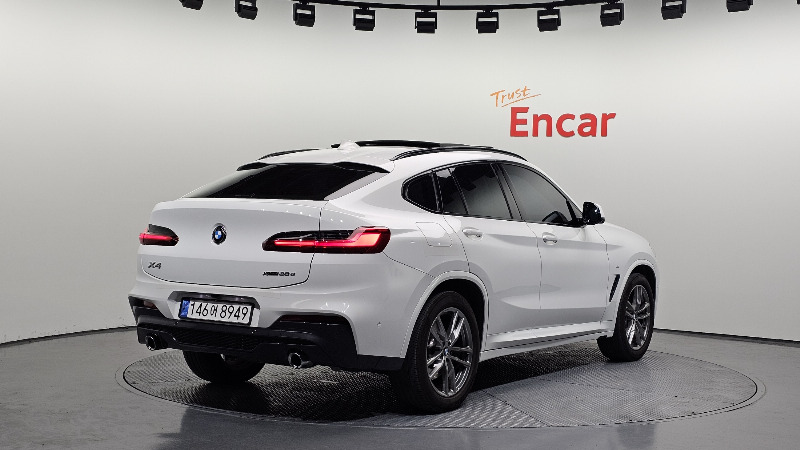 car BMW X4 id66112 photo #2