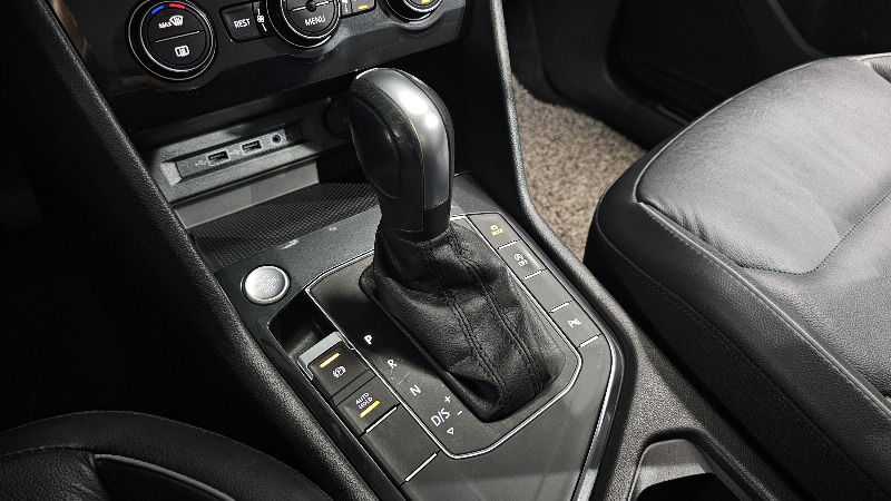 car Volkswagen Tiguan id66122 photo #9