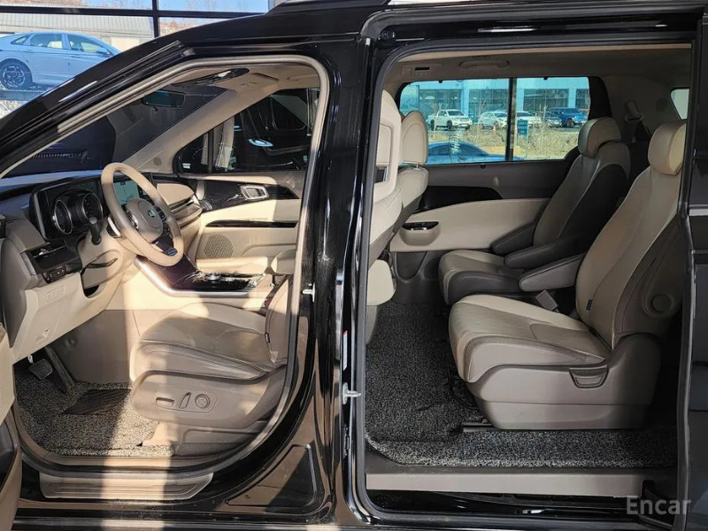 car KIA Carnival id66236 photo #17