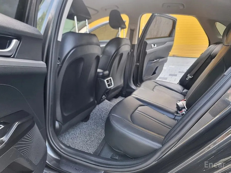 car KIA K5 id66248 photo #8