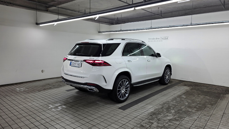 car Mercedes Benz GLE id66268 photo #2