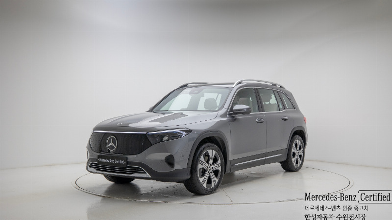 car Mercedes Benz EQB id66340 main photo