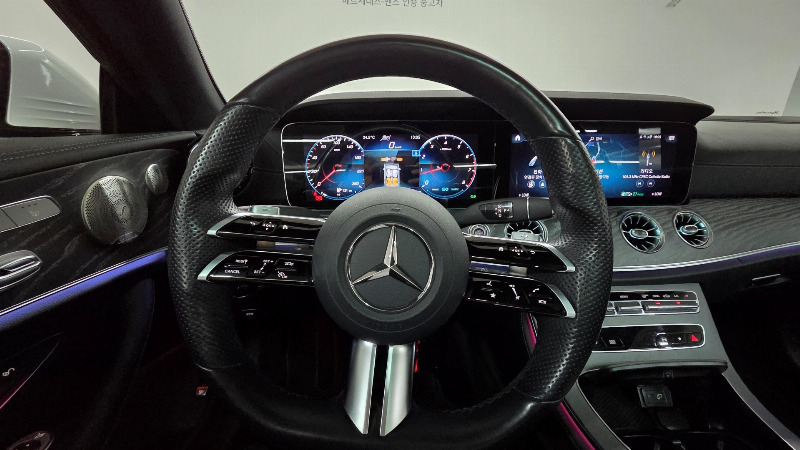 car Mercedes Benz E Class id66355 photo #18