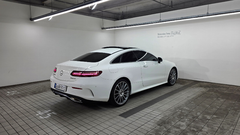 car Mercedes Benz E Class id66355 photo #2