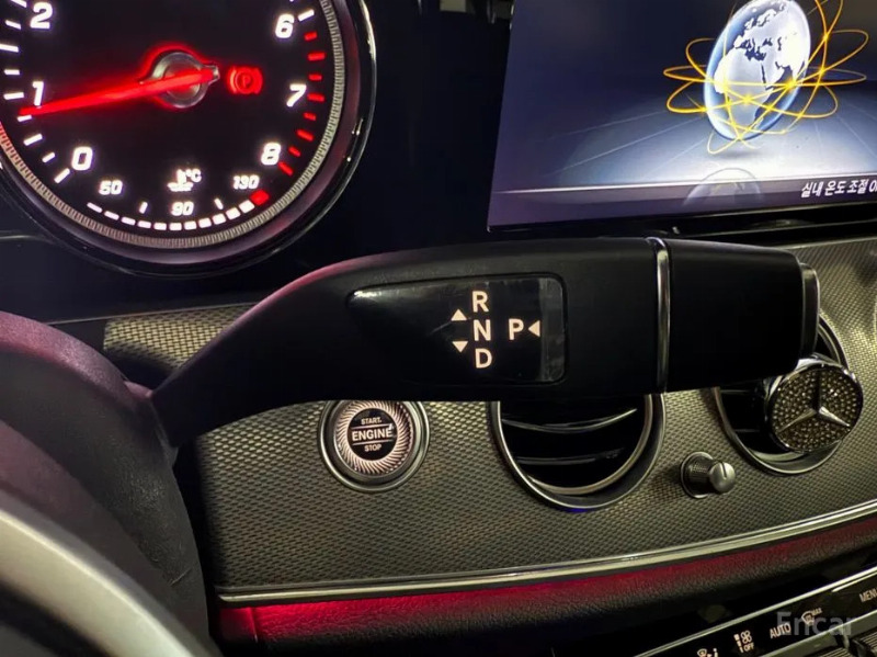 car Mercedes Benz E Class id66368 photo #9