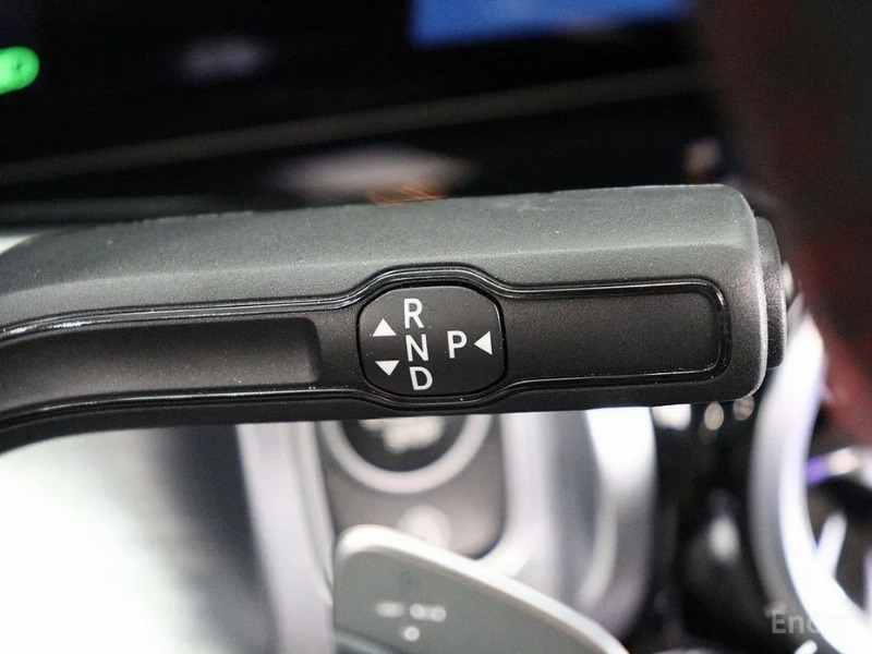 car Mercedes Benz GLB id66377 photo #9