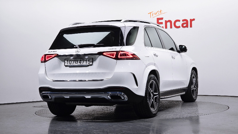car Mercedes Benz GLE id66384 photo #2