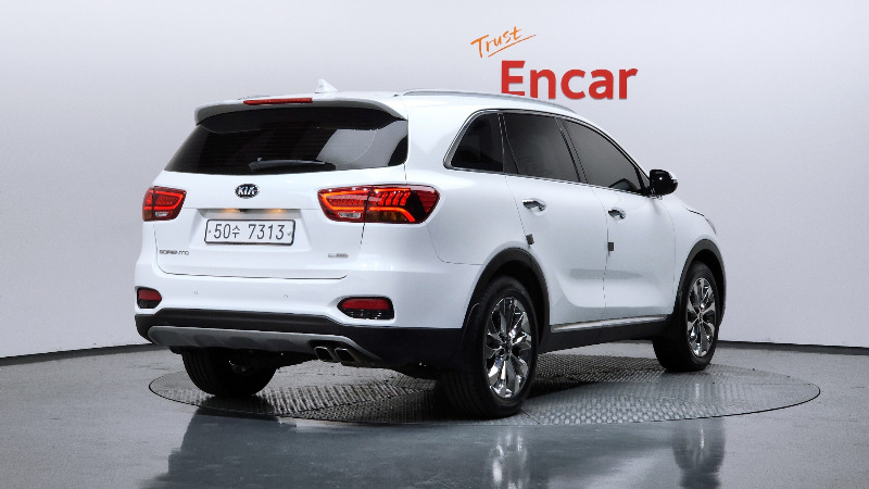 car KIA Sorento id66391 photo #2