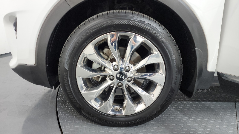 car KIA Sorento id66391 photo #5