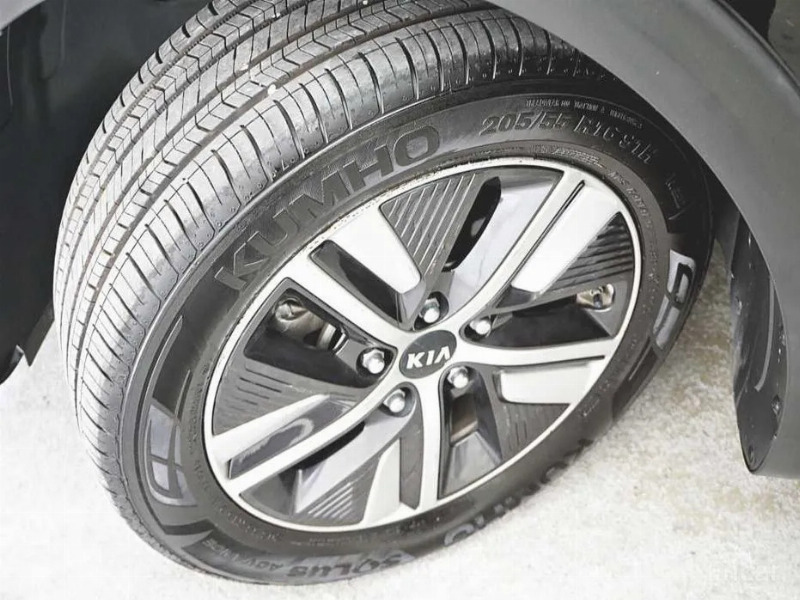 car KIA Niro id66403 photo #19