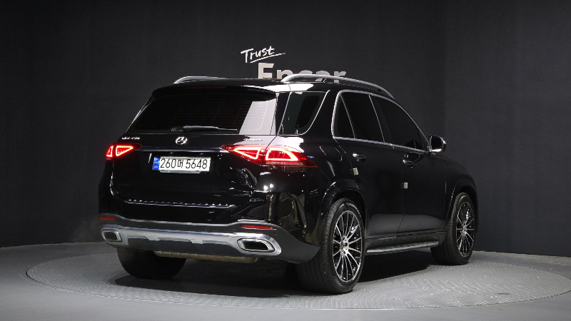 car Mercedes Benz GLE id66523 photo #2