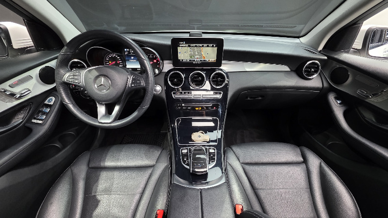 car Mercedes Benz GLC id66533 photo #7