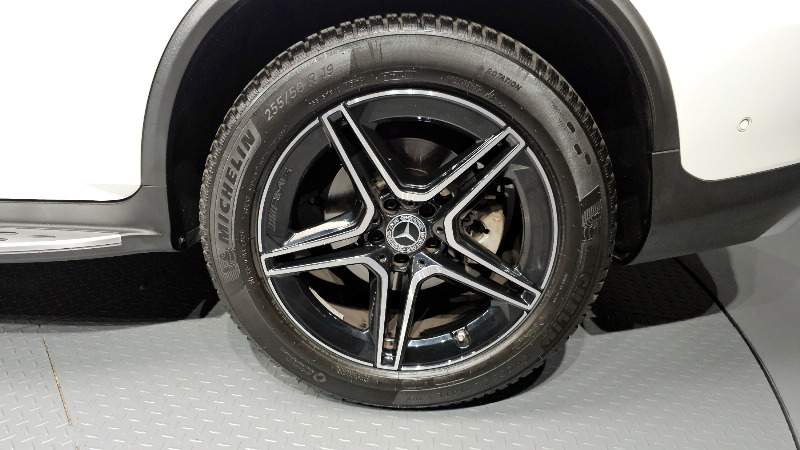 car Mercedes Benz GLC id66536 photo #21