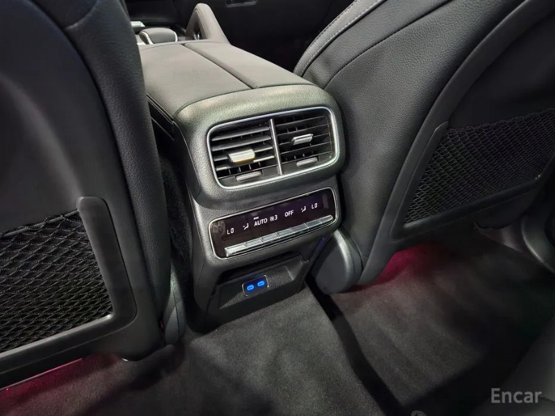car Mercedes Benz GLE id66556 photo #9
